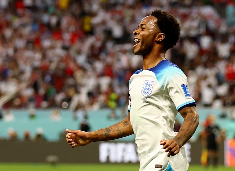 Cầu Thủ Đội Tuyển Anh Xuất Sắc Nhất Cho Đến Hiện Nay 4 Raheem Shaquille Sterling người Anh
